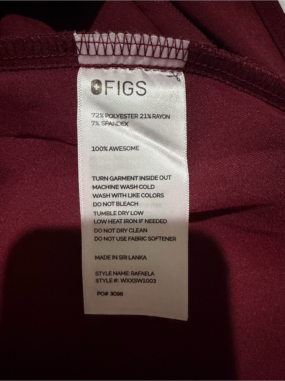 Figs Rafaela Oversized Scrub Top - Picture 5 of 5